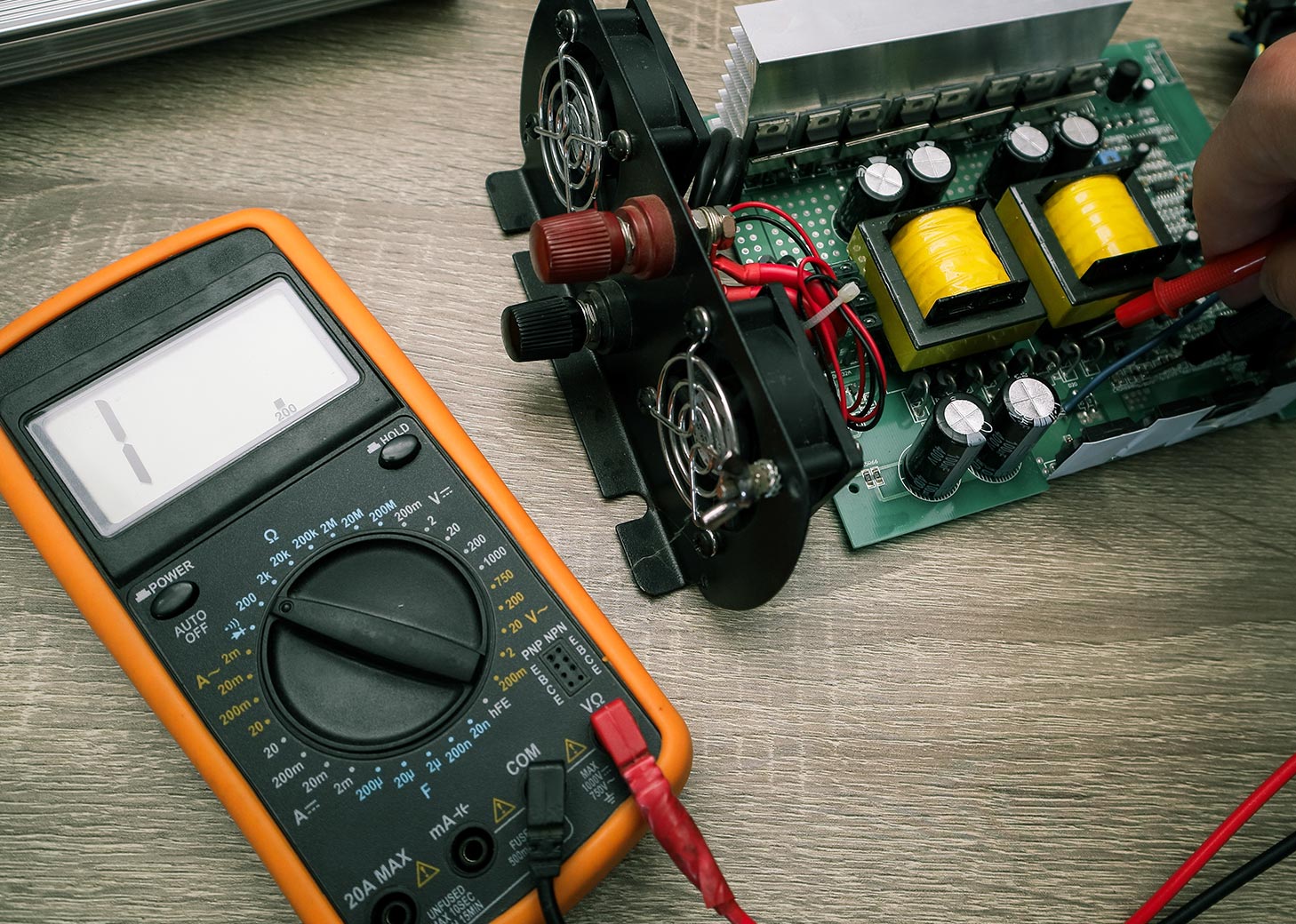 Fundamentos Esenciales de Electromecánica