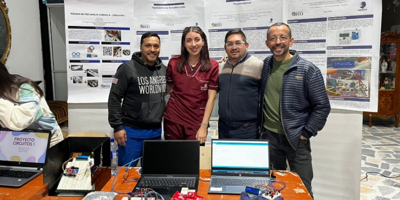 Ciencia, tecnología y salud convergen en la Feria Multidisciplinar de Ingeniería Biomédica ECCI Ciencia, tecnología y salud convergen en la Feria Multidisciplinar de Ingeniería Biomédica ECCI